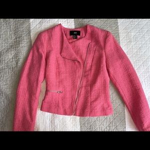 Jacket from H&M size 2 pink with a zipper